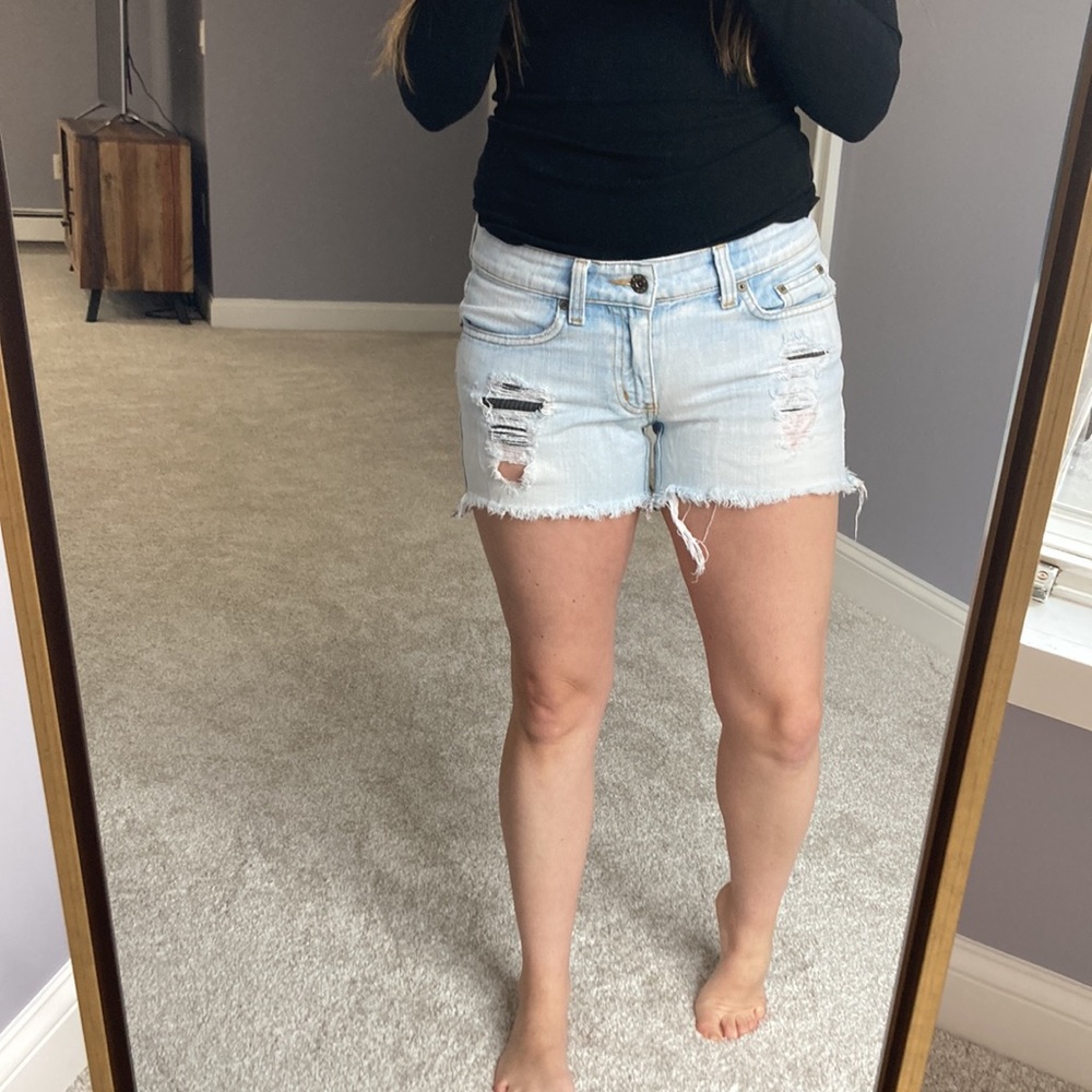 *2 for $10*  Carmar Light wash jean shorts